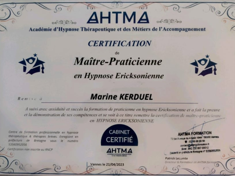 Maître Praticienne en Hypnose Ericksonnienne